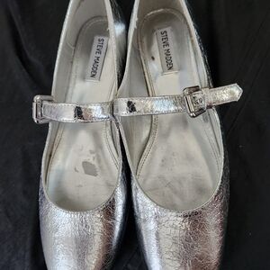 Steve Madden Silver Flats